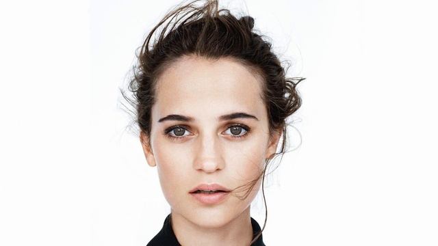 ALICIA VIKANDER (Swedish Actress) ~ {Foxes} 4K