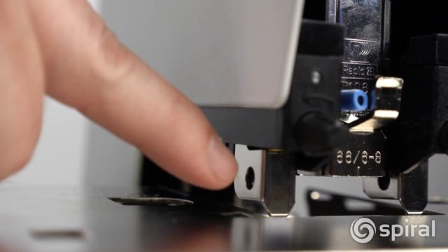 Rapid 106 Electric Saddle Stapler смотреть онлайн