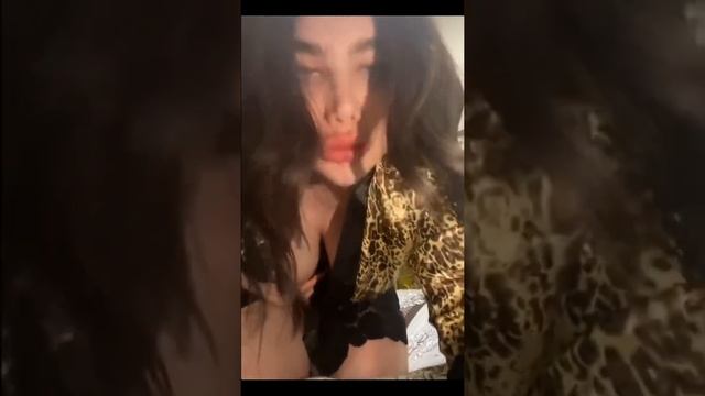 أنجي خوري تعالو شلحت تيابي كلهم ع مباشر?❤️ смотреть онлайн