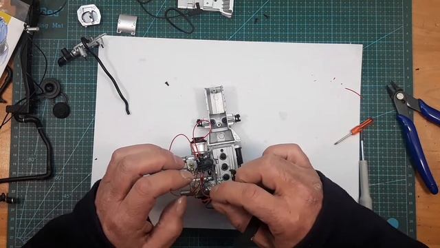 restauration Alpine A110 Renault 1/8 Part2 le moteur смотреть онлайн