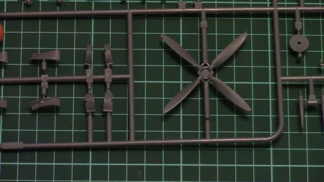 Eduard 1/48 Spitfire Mk.XVI Bubbletop (8285) смотреть онлайн