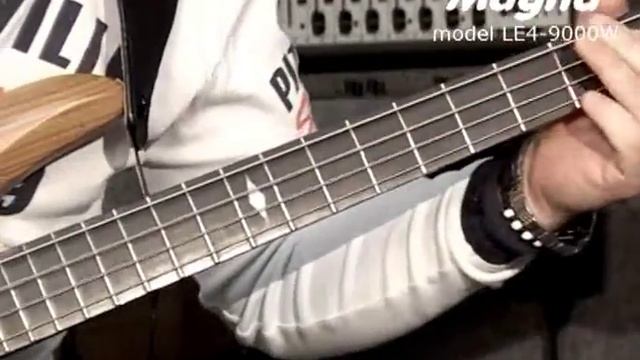 MAGNA LE4 9000W Bass Guitar (бас-гитара)