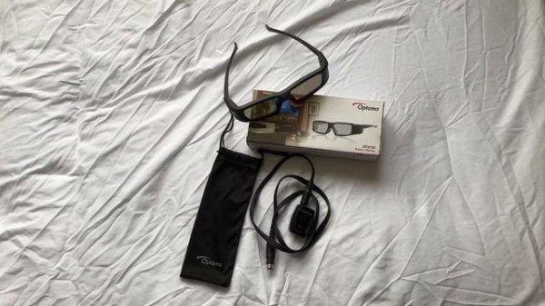 Optoma Emitter and ZF2100 3D Glasses