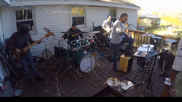 Iron Maiden 22 Acacia Avenue cover by The Snowdogs смотреть онлайн