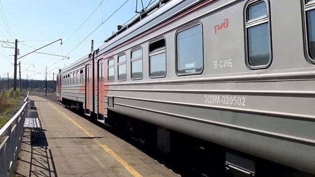 ЭД9М-0205 с пригородным поездос 6307 Большой Луг - Иркутск-Пассажирский смотреть онлайн