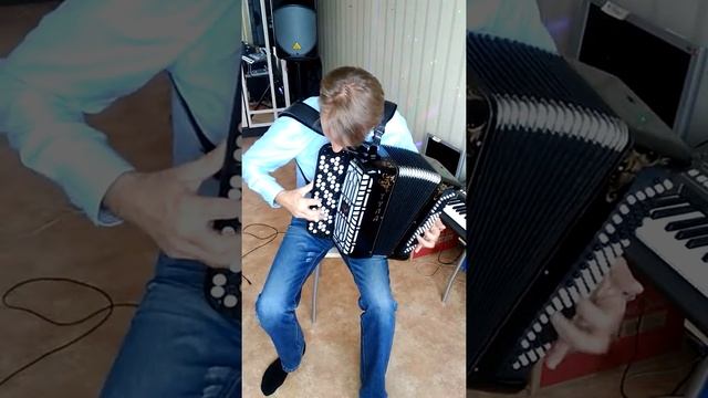 К.Мясков-Этюд, исп. Вадим Тимофеев смотреть онлайн