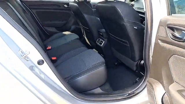 191D34278 - 2019 Renault Megane Sport Tourer 1.5 Diesel Estate RefId: 30361... смотреть онлайн