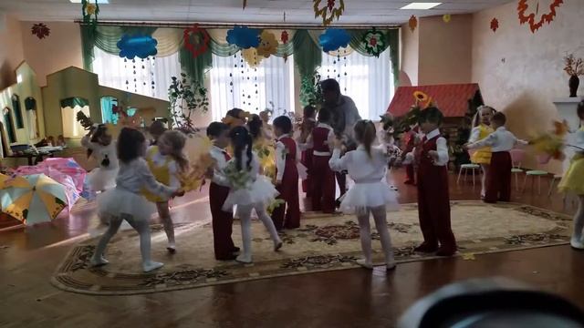 Чародей-листопад. смотреть онлайн