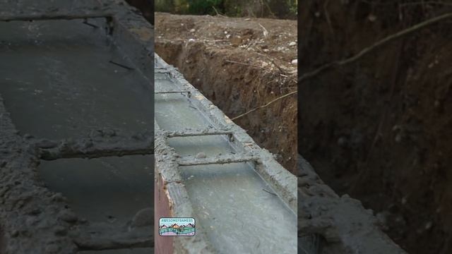 Placing Concrete #constructionwork #concrete #housebuilding смотреть онлайн