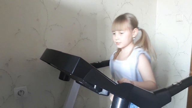 км за 10 мин! вызов себе! смотреть онлайн