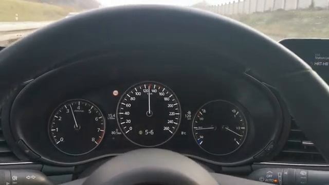 Mazda 3 Skyactiv-G 150 - consumption on 130 km/h смотреть онлайн