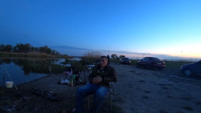 Рыбалка на карася на новом месте!Открытие сезона 2020 по карасю!Херсон ночная рыбалка!Майский карас смотреть онлайн