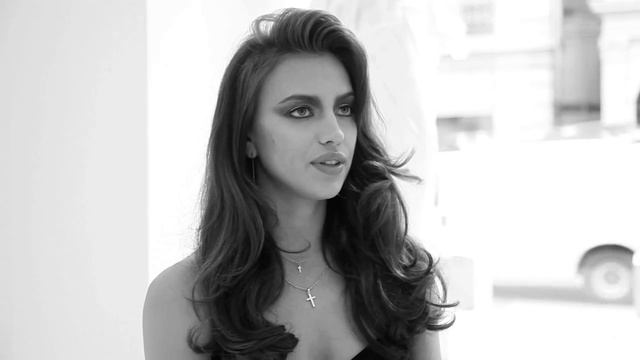 Behind the Scenes with Irina Shayk смотреть онлайн