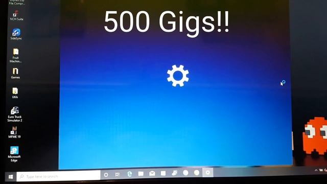 How to upgrade Acer 7750G to Windows 10 and resolve random line flickering смотреть онлайн