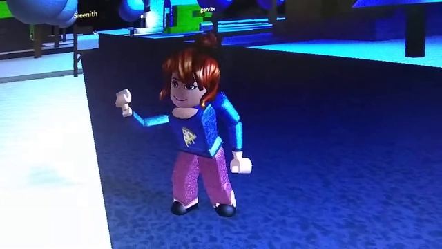 Thunder ft. Imagine Dragons | Roblox- work at a pizza place смотреть онлайн