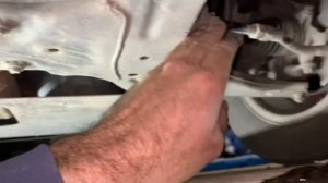 Kia Rio 2 JB. Стук в рулевой РЕЙКИ!