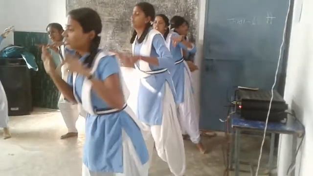 Mohandi kala h . se . school suva git. смотреть онлайн