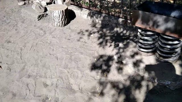 мангал во дворе многоэтажки придомовая территория отдых смотреть онлайн