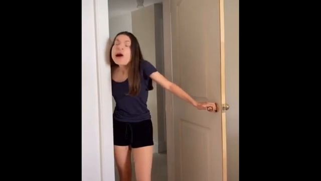 Lonely Stepmom skeleton roast💀🏴☠️ смотреть онлайн