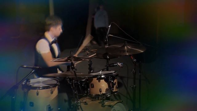 Клава Кока-Крутишь (DRUM) смотреть онлайн