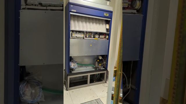 Прецизионный кондиционер Uniflair SDC0600A смотреть онлайн