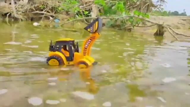 Tata Truck Accident Mud Pit Pulling Out Ford Tractor | Bruder Tractor | Mt Tractor | Cs Toy