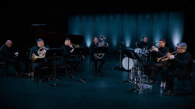 Spectrum Brass - GERSHWIN'S RHAPSODY смотреть онлайн