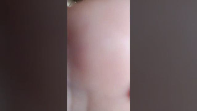 Я нашел божью коровку в магнате в Сутисках и я назвал её Уля смотреть онлайн