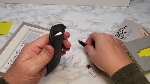 Logitech Spotlight Presentation Remote UNBOXING смотреть онлайн