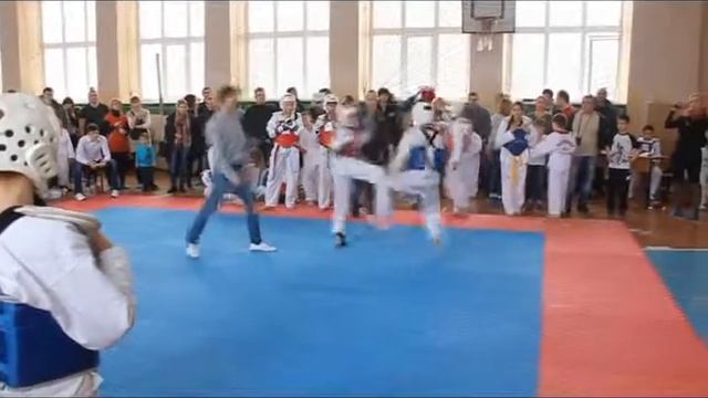 стенка на стенку школа 42 Воронеж смотреть онлайн