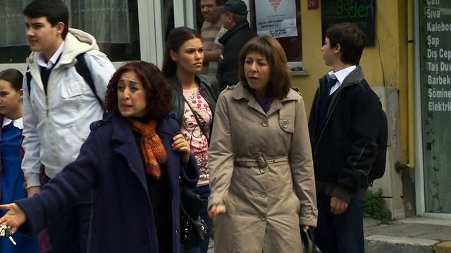 Suat Hüsnü'nün Arabayı Kaybederse 201. Bölüm смотреть онлайн