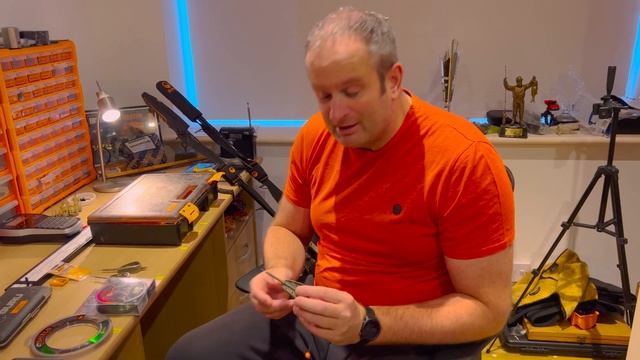 STEVE RINGERS BIG CARP HYBRID FEEDER SET-UP смотреть онлайн