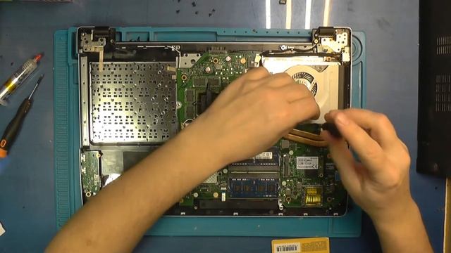 Разборка ноутбука ASUS K56C