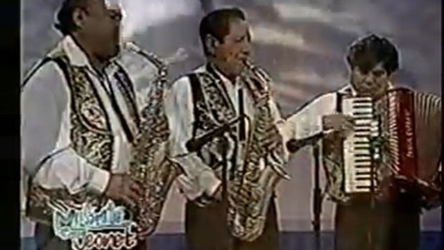 LOS PACHARACOS - RIO DE MANTARO смотреть онлайн