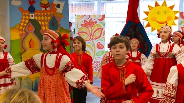 Масленица НАМ МЕШАЮТ ПЕТЬ  Я ЗЛЮСЬ  Игры И Блины