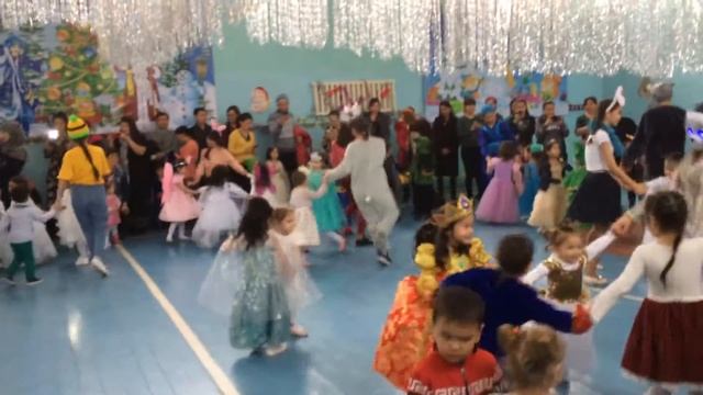 Танец маленьких утят смотреть онлайн