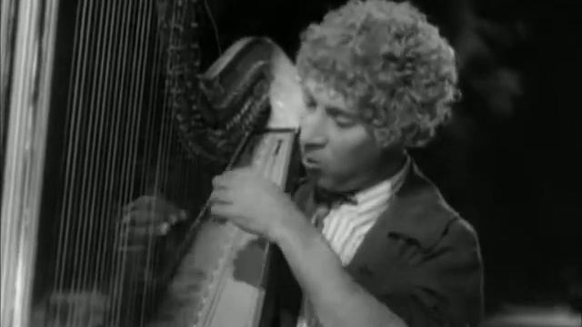 Harpo Marx: Why Am I So Romantic? (July 1930) смотреть онлайн