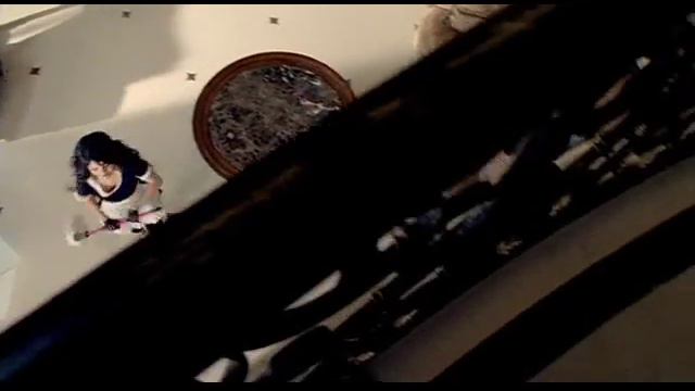 Selena Gomez - Скажи мне что-то чего я не знаю смотреть онлайн