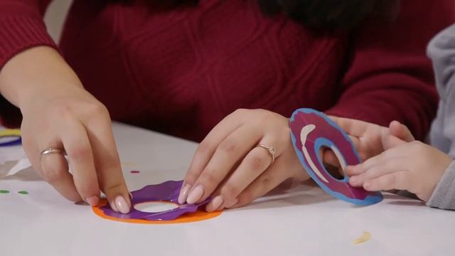 Делаем с ребенком наклейку на шкафчик в детсаду смотреть онлайн