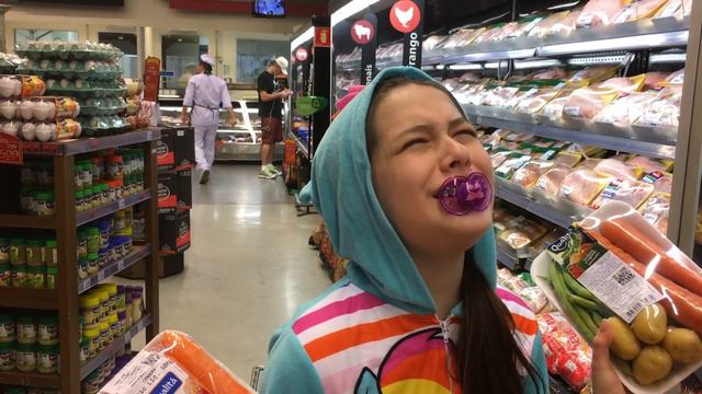 TIPOS DE BEBÊS NO SUPERMERCADO - Julia Silva смотреть онлайн