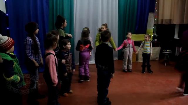 Детская игровая программа "Кто живет за печкой или как задобрить домового!" ДК п. Агролес 01.04.201 смотреть онлайн