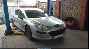 Замена заднего сайлентблока переднего нижнего рычага на Peugeot 407 1,8 Пежо 407 2005 года