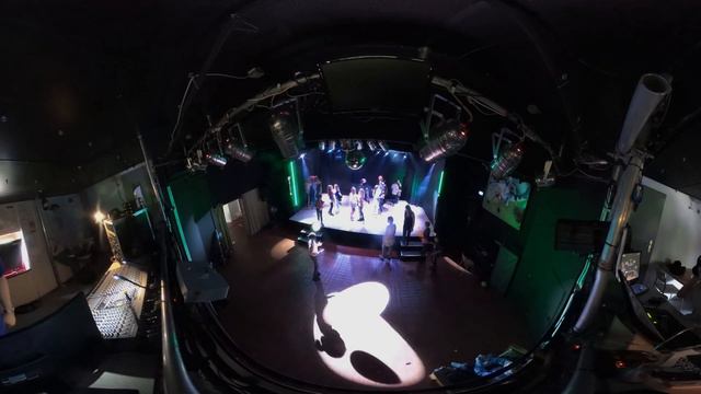 Luftballontanz im METRONOM (Endfassung) смотреть онлайн