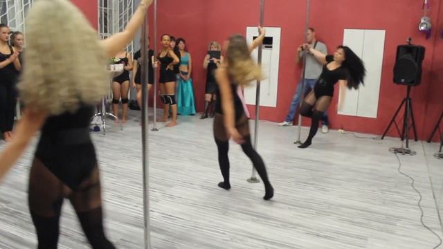 Студия Танца "МАНИЯ" 2 года смотреть онлайн