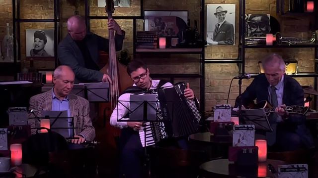 Smile – Сергей Архипов & Валерия Миронова – 20.09.22 – джаз-клуб ESSE (г. Москва). смотреть онлайн