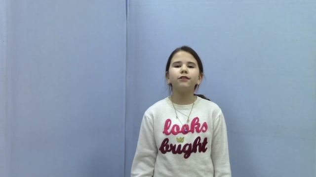 Вихрова Валерия, 11 лет, басня "Ворона и лисица" #читаемКрылова смотреть онлайн