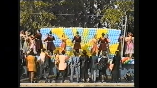 "Коробейники" (Архив). Постановка Киры Черданцевой 2000 год. Ансамбль "Каблучок" (Москва) смотреть онлайн