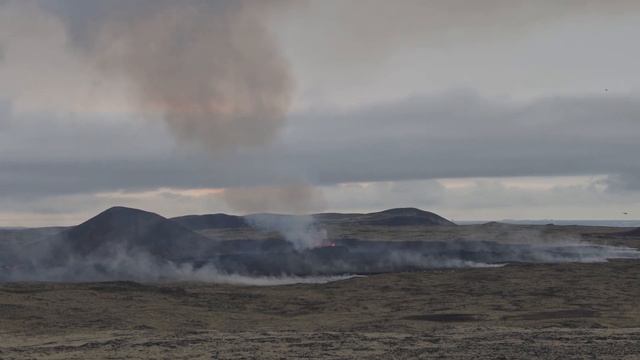 ICELAND Volcano 2023 Unofficial trail (DON'T ATTEMPT THIS HIKE) смотреть онлайн