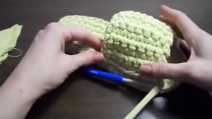 КРАСИВЫЕ ТАПОЧКИ-ШЛЕПКИ ИЗ ТРИКОТАЖНОЙ ПРЯЖИ С ОРИГИНАЛЬНЫМ ДЕКОРОМ.ПОДРОБНЫЙ МК ДЛЯ НАЧИНАЮЩИХ.