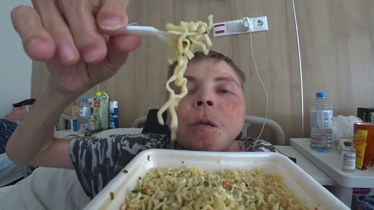 Появился аппетит / заказал доставку еды и остался без денег и голодный смотреть онлайн